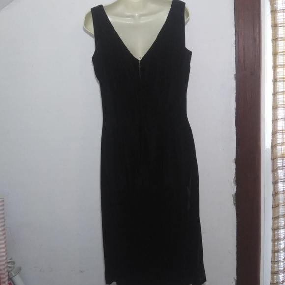 Suzy Perette Vintage Velvet Dress - Picture 2 of 6